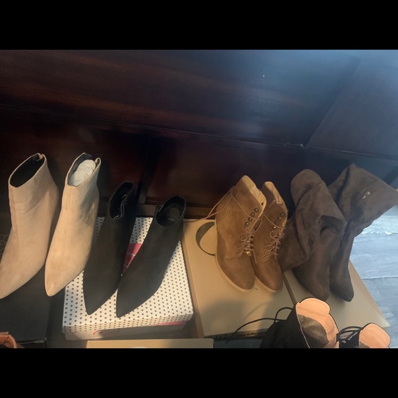 Shoes - Picture 8 of 11